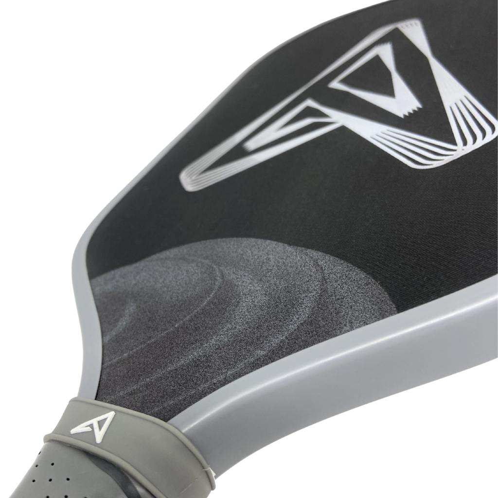 ROGUE: Edition 004 | Limited Edition | Dual-Foam carbon fiber pickleball paddle