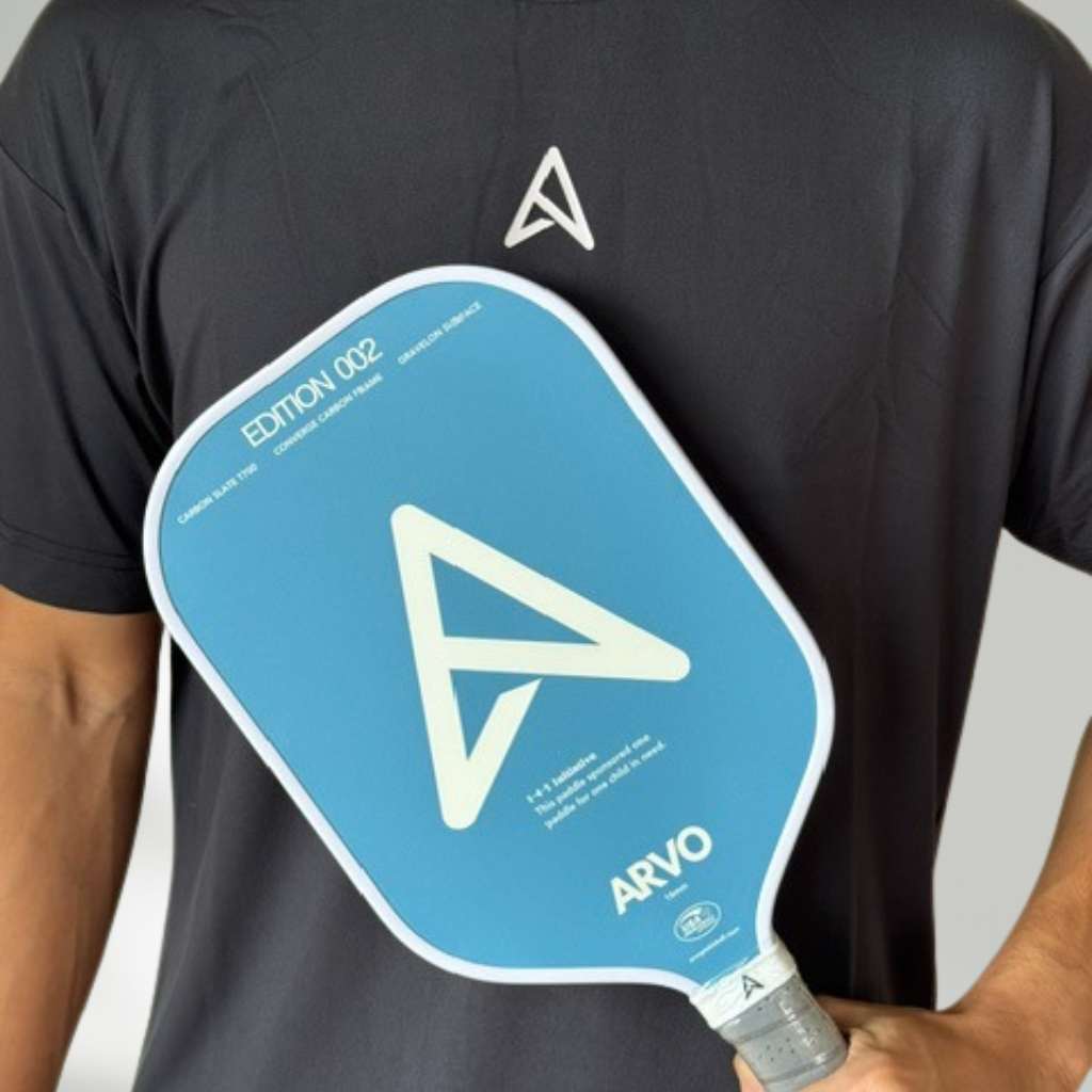 EDITION 002 | 16mm thermoformed carbon fiber pickleball paddle